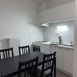 With 5 Beds & Two In The Centre *